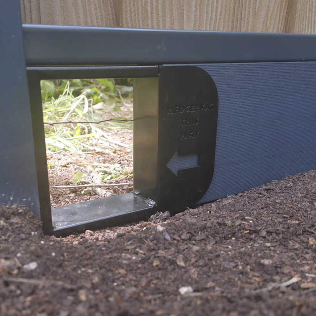 DuraPost® HEDGEHOG HOLE FOR GRAVEL BOARD 150MM BLACK Birkdale