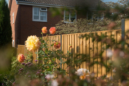 Image showcasing durapost steel fence post in anthricite grey 